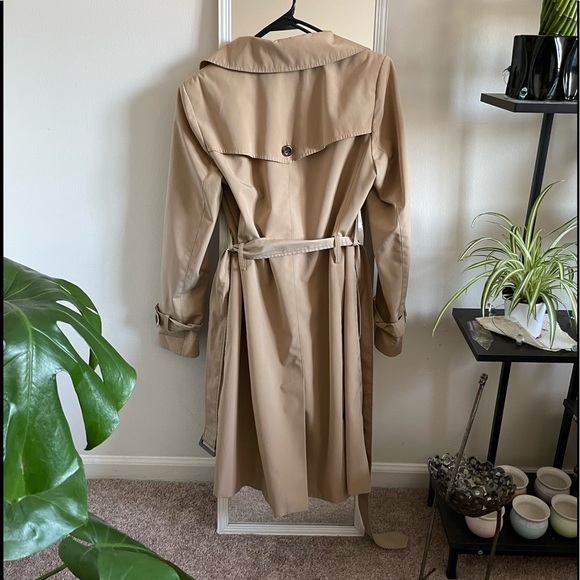 Calvin Klein trench coat 🤎 - Picture 2 of 8